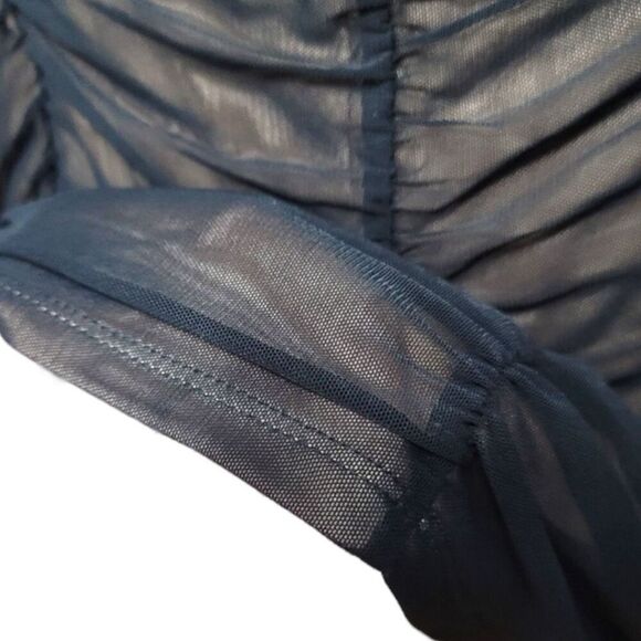 Torrid Black Mesh Ruched Off-Shoulder Top Size 3 3XL - Picture 9 of 11